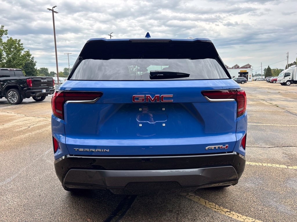 New 2027 GMC Terrain AT4 AWD/4WD image 6