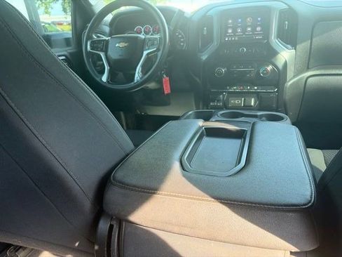 Used 2021 Chevrolet Silverado 2500 Custom w/ Custom Value Package AWD/4WD image 33