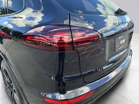 Used 2017 Porsche Cayenne GTS AWD/4WD image 13