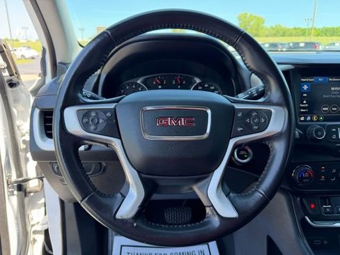 Used 2021 GMC Terrain SLE w/ Driver Convenience Package FWD image 16