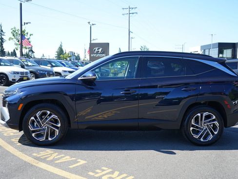 Used 2025 Hyundai Tucson Limited AWD/4WD image 8