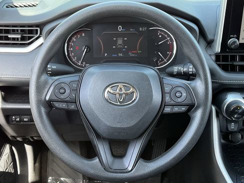 Used 2024 Toyota RAV4 XLE FWD image 11