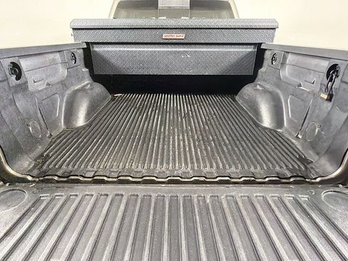 Used 2015 Chevrolet Silverado 2500 LTZ AWD/4WD image 22