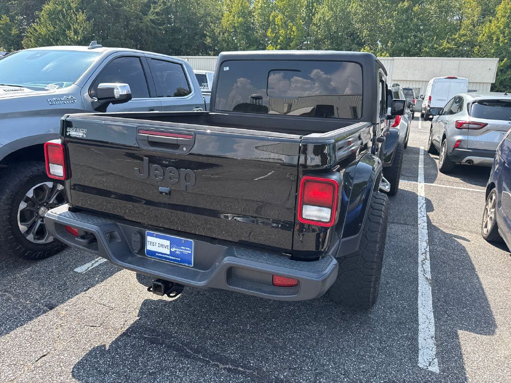 Used 2023 Jeep Gladiator Sport AWD/4WD image 12