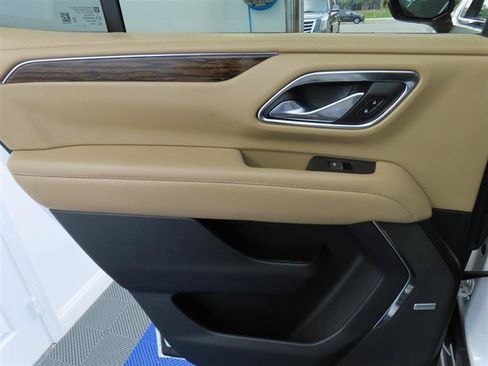 Used 2023 Chevrolet Tahoe Premier RWD image 31