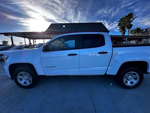 Used 2022 Chevrolet Colorado W/T w/ WT Convenience Package AWD/4WD image 6