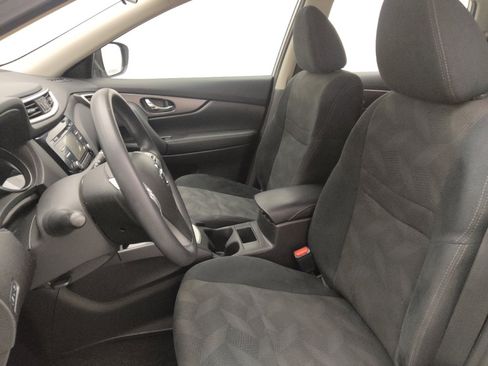 Used 2016 Nissan Rogue S image 17