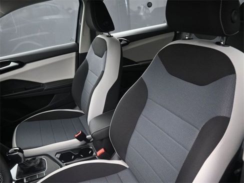 New 2025 Volkswagen Taos S image 19