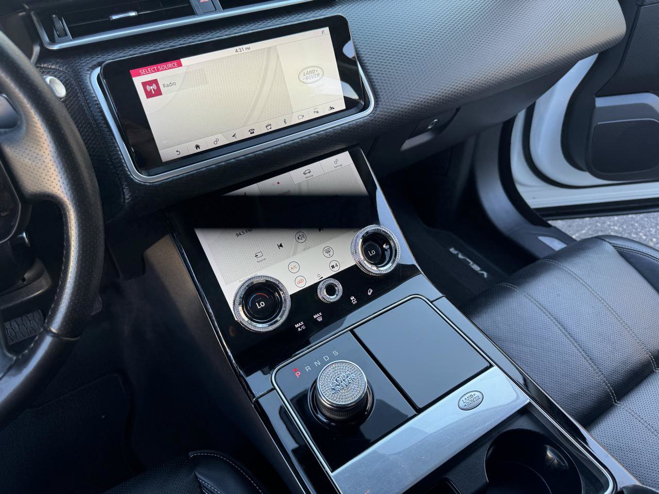 Used 2020 Land Rover Range Rover Velar S AWD/4WD image 33