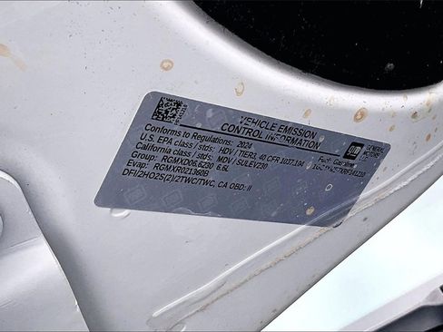 Used 2024 Chevrolet Silverado 2500 Custom w/ Custom Value Package image 34