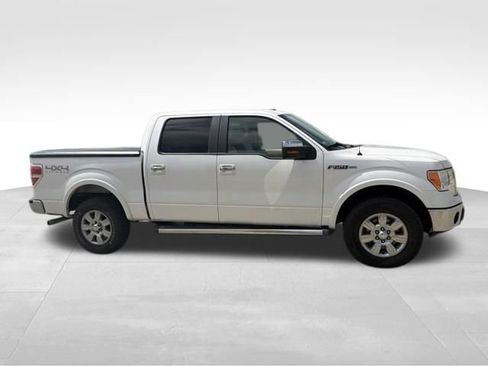 Used 2011 Ford F150 Lariat w/ Lariat Chrome Pkg AWD/4WD image 2