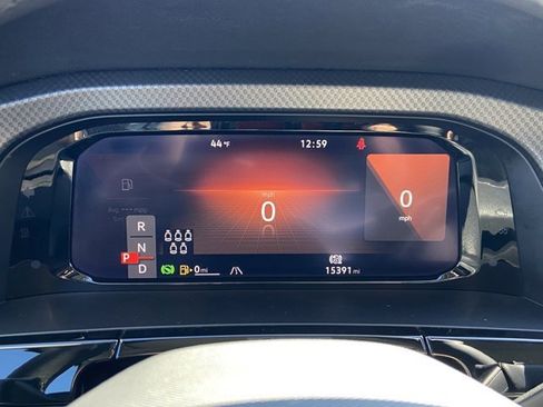 Used 2025 Volkswagen Atlas Peak Edition SE image 15