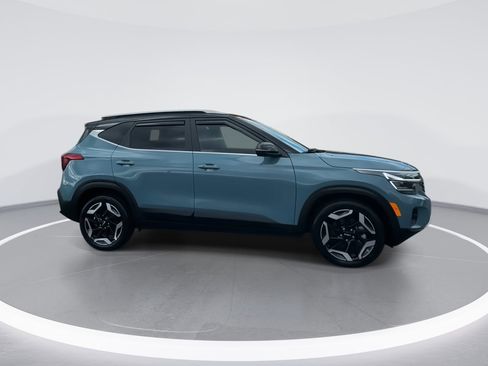Used 2024 Kia Seltos SX image 8