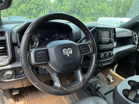 Used 2022 RAM 3500 Tradesman w/ Chrome Appearance Group AWD/4WD image 25