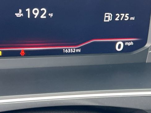 Certified 2022 Volkswagen Tiguan SEL R-Line image 15