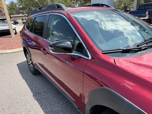 Used 2024 Subaru Outback Premium w/ Popular Package #1A AWD/4WD image 16