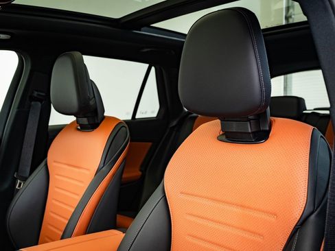 New 2026 Mercedes-Benz GLC 300 4MATIC image 21