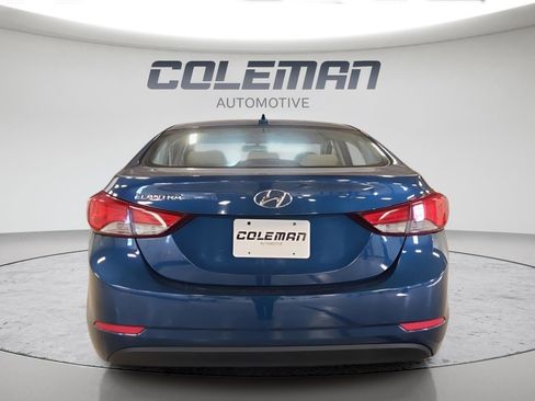 Used 2016 Hyundai Elantra SE image 4