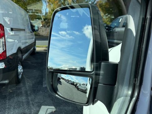 New 2025 Ford Transit 350 XLT image 10
