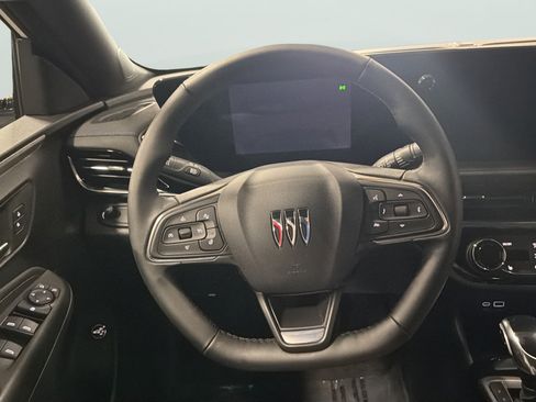 Used 2024 Buick Envista Sport Touring w/ Convenience I Package FWD image 21