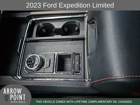 Used 2023 Ford Expedition Limited image 28