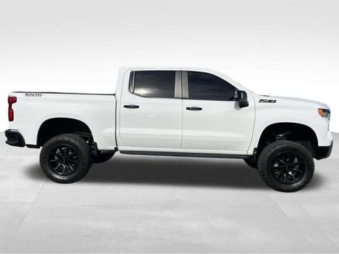 Used 2023 Chevrolet Silverado 1500 LT Trail Boss w/ LT Trail Boss Premium Package image 8