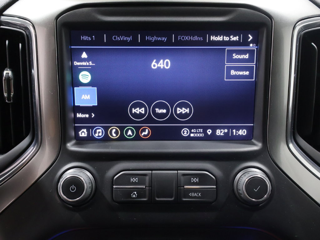 Used 2022 Chevrolet Silverado 1500 LTZ w/ LTZ Premium Package AWD/4WD image 30