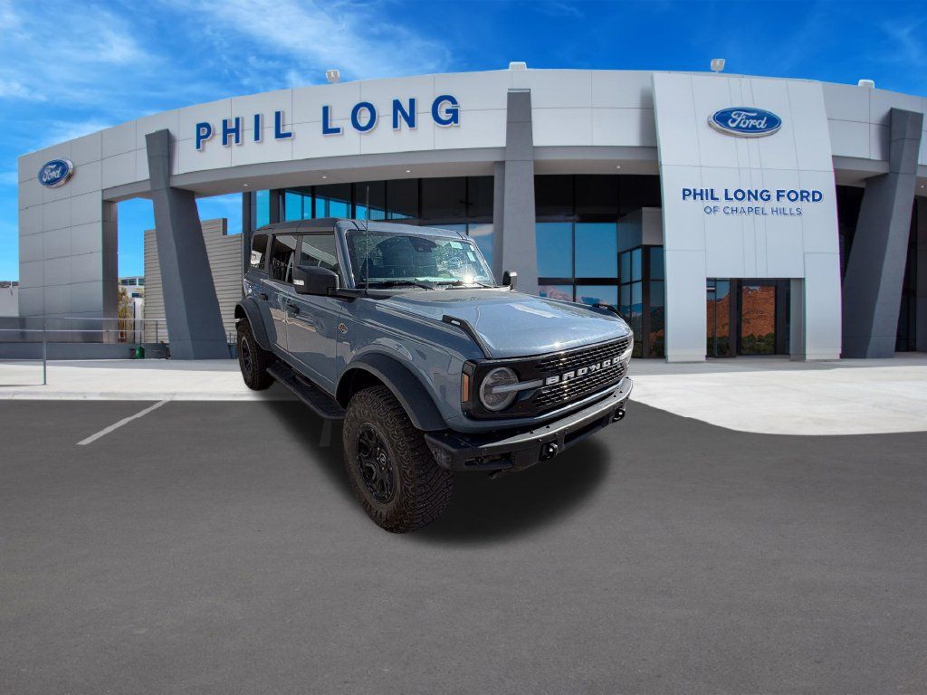 Used 2023 Ford Bronco Wildtrak AWD/4WD image 8