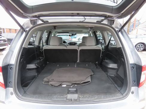 Used 2019 Honda Pilot EX-L image 11