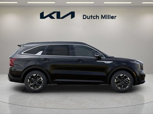 Used 2026 Kia Sorento S FWD image 7