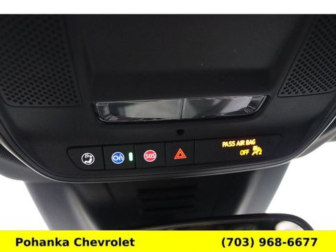 New 2026 Chevrolet Equinox EV LT image 18