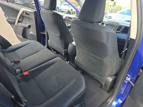 Used 2014 Toyota RAV4 LE image 11