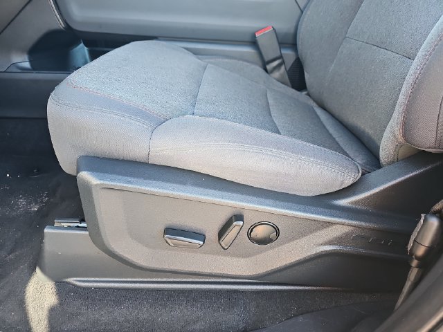 Used 2025 Ford Expedition Max Active AWD/4WD image 19