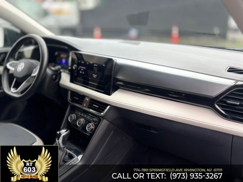 Used 2025 Volkswagen Taos S FWD image 14