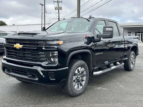 New 2026 Chevrolet Silverado 2500 Custom w/ Custom Value Package image 7