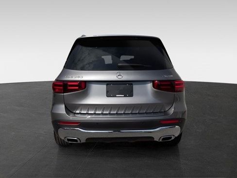 Certified 2025 Mercedes-Benz GLB 250 4MATIC image 9