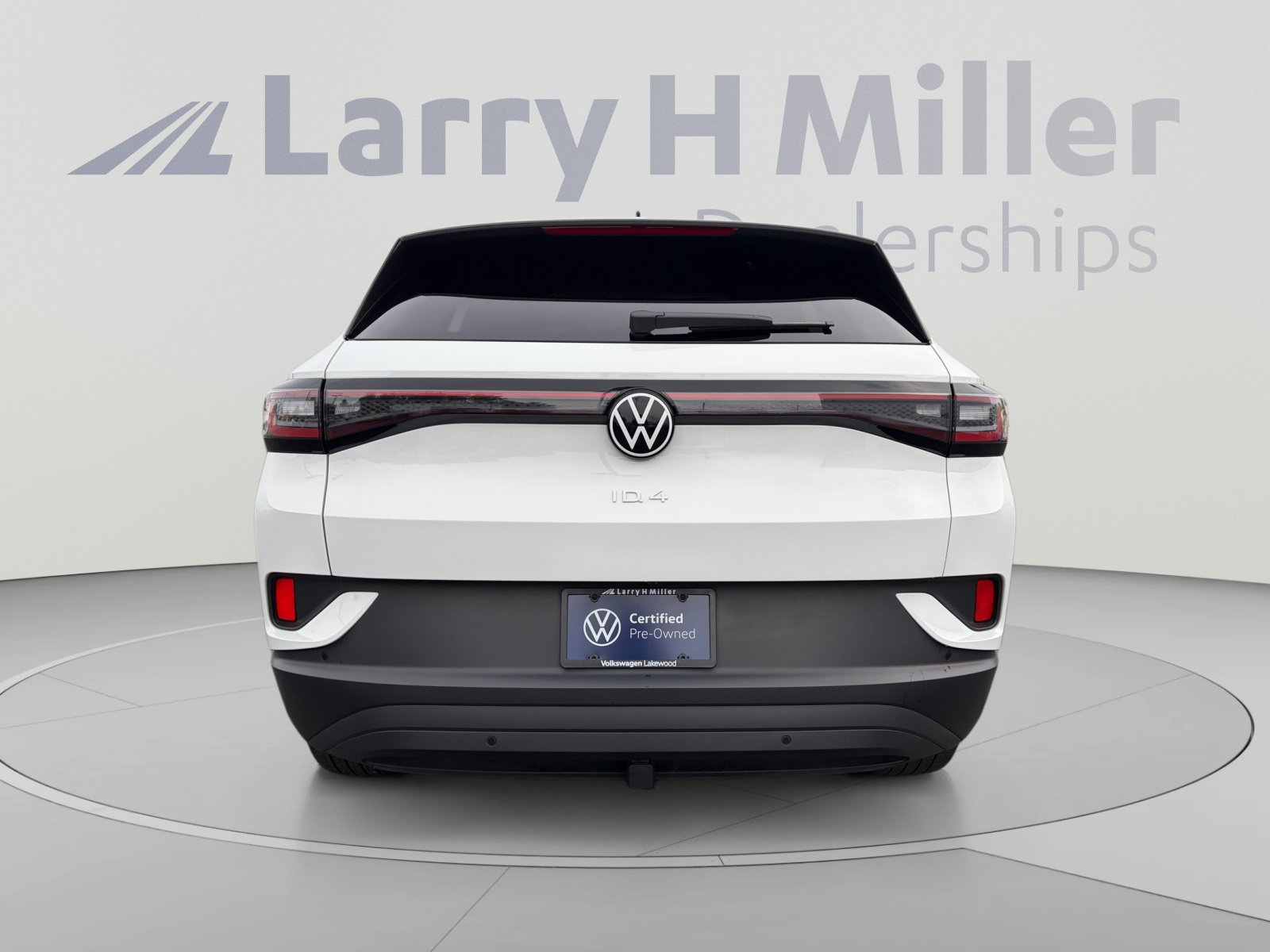 Used 2023 Volkswagen ID.4 Pro AWD/4WD image 4