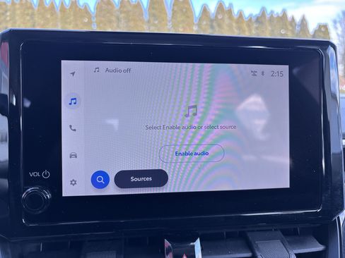 Certified 2024 Toyota Corolla LE image 28