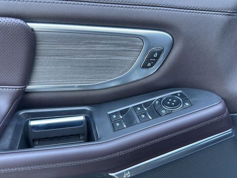 New 2025 Ford Expedition Platinum w/ Platinum Ultimate Package image 9