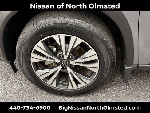Certified 2023 Nissan Rogue SV AWD/4WD image 30