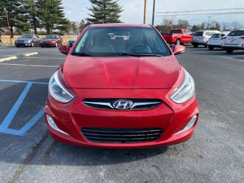 Used 2014 Hyundai Accent SE image 12