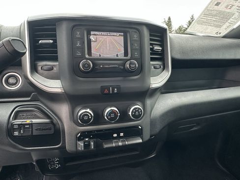 Used 2024 RAM 2500 Big Horn image 26
