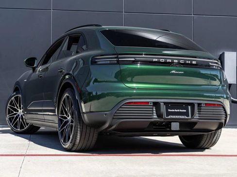 New 2025 Porsche Macan Electric image 51