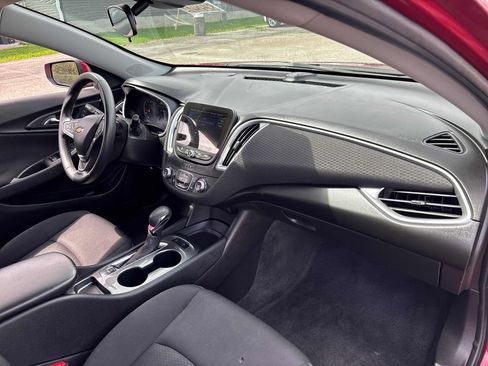 Used 2024 Chevrolet Malibu RS image 29