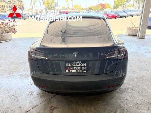 Used 2019 Tesla Model 3 Standard Range Plus RWD image 4