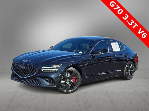 Used 2022 Genesis G70 3.3T image 1