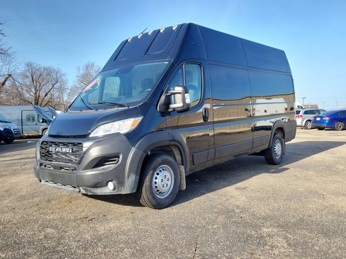 Used 2025 RAM ProMaster 3500 w/ Safety Group image 2