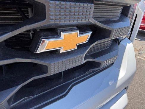 Used 2024 Chevrolet Silverado 1500 Custom w/ Turbomax Blackout Package RWD image 7