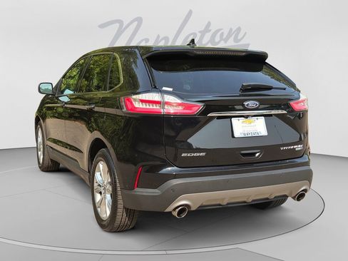 Used 2020 Ford Edge Titanium w/ Equipment Group 301A AWD/4WD image 3