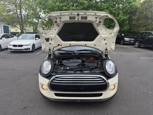 Used 2018 MINI Cooper 2-Door Hardtop FWD image 36